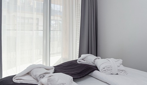 Deluxe Apartment, 1 Bedroom, Balcony, Pool View