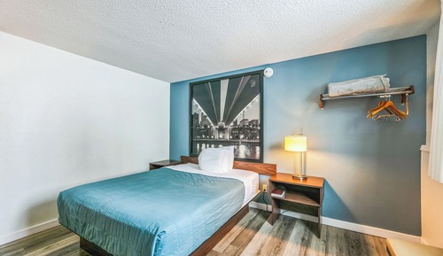 Standard Room, Accessible, Non Smoking