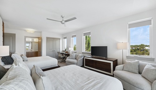 Condo, 3 Bedrooms (331)