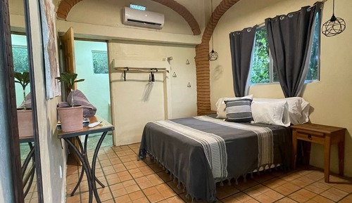 Standard Room, 1 Bedroom, Garden View