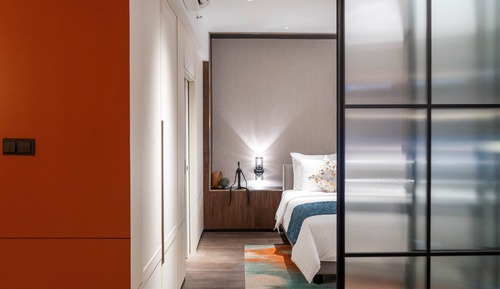 One Bedroom Premier Twin