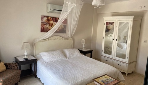 Romantic Double Room