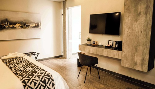 Superior Room, 1 Queen Bed, Non Smoking