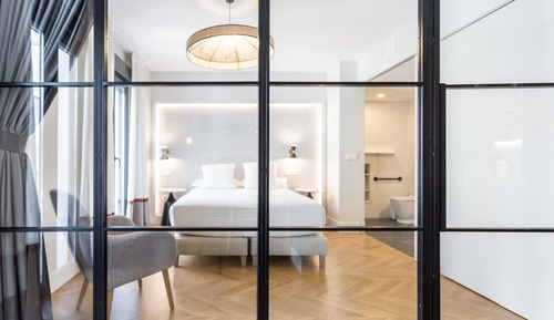 Signature Apartment