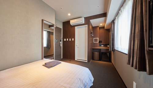 Double Room (No Housekeeping)