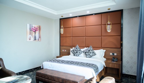Royal Room