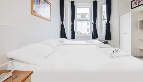 Standard Room, 2 Twin Beds