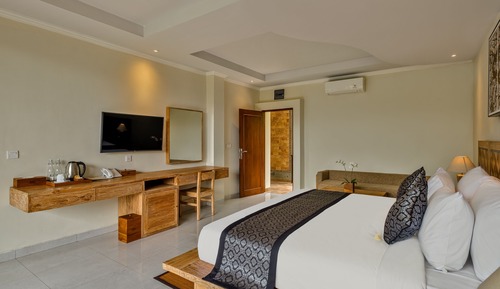 Junior Room