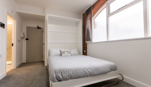 City Studio, 1 Double Bed, Courtyard View