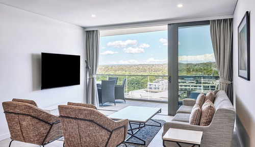 3 Bedrooms Suite