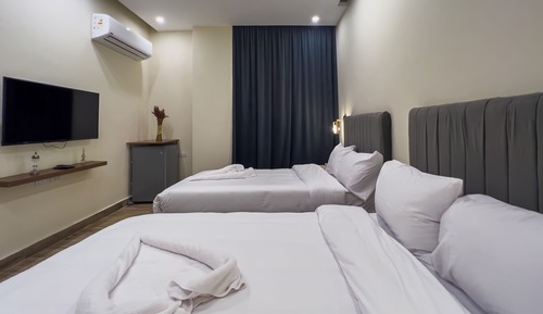 Standard Twin Room