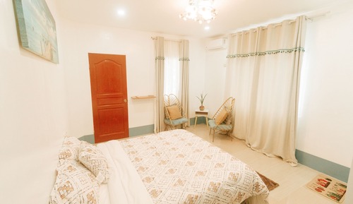 Standard Room with Bathroom