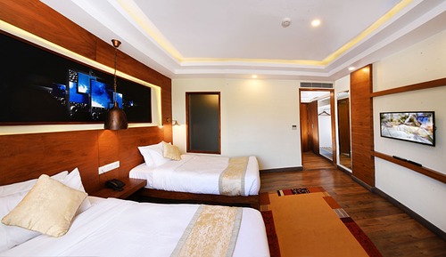 Deluxe Twin Room, 2 Bedrooms, Non Smoking, City View