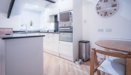 Apartment (2 Bedrooms)