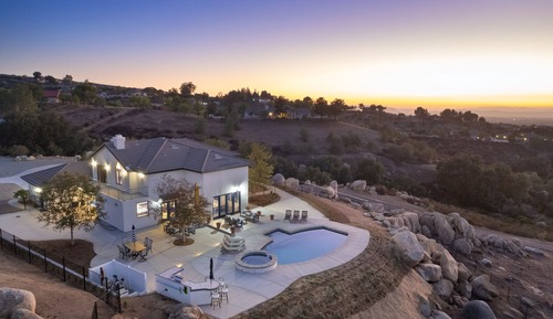 House, 5 Bedrooms