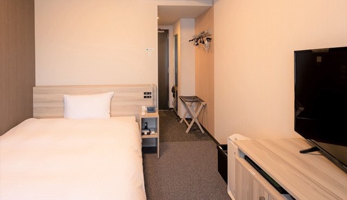 Standard Single Room, Smoking