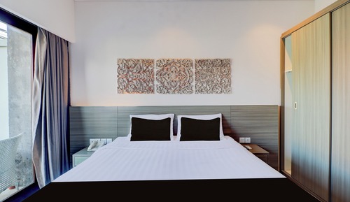 Standard Suite, Pool Access