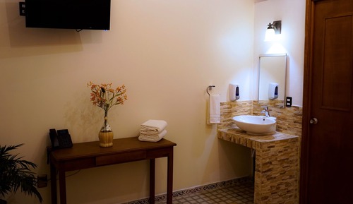 Business Room, 1 Queen Bed