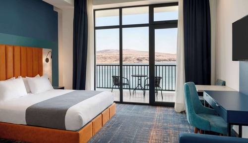 Standard Room, 1 Queen Bed with Sofa bed, Non Smoking, Sea View