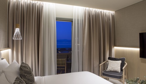 Suite 1 Bedroom Sea View Private Pool