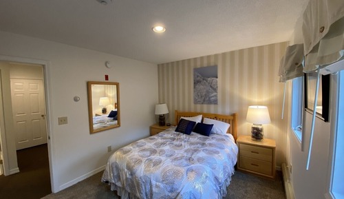 Condo, 2 Bedrooms