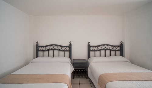 Standard Double Room, 2 Double Beds