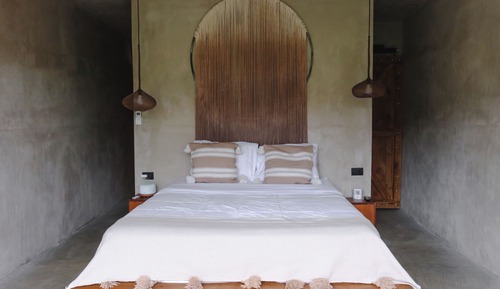 Queen Room with Garden View