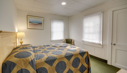 1 Bedroom Efficiency