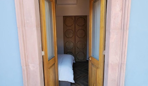 Comfort Room