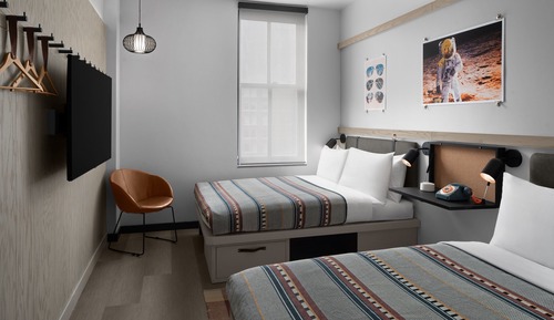 Standard Room, 2 Queen Beds (Mobility/Hearing Access, Roll-In Shwr)