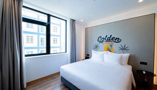 Deluxe Double Room, City View