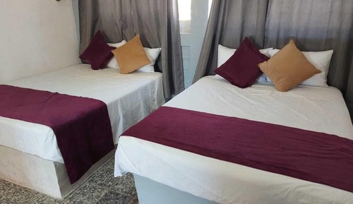 Comfort Room, 2 Queen Beds