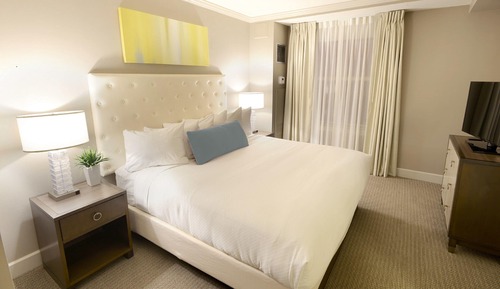Suite, 1 Bedroom, Corner