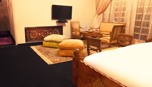Executive Suite
