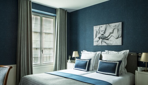 Superior Room with Louvre View