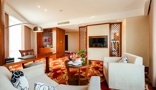Executive Suite