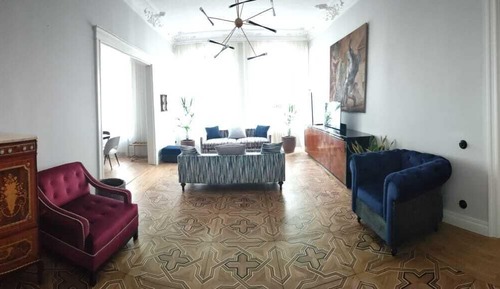 Deluxe Room (Casanova)