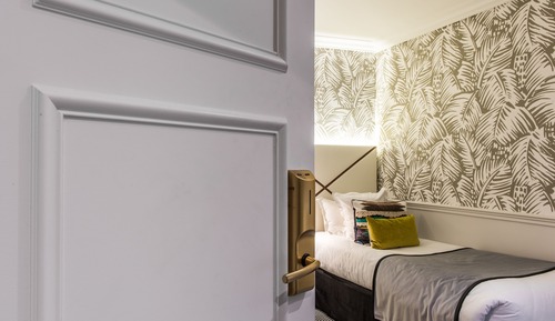 Classic Single Room