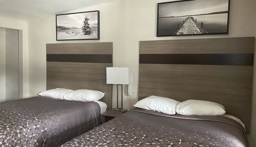 Standard Room, 2 Double Beds