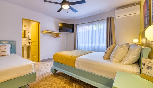 Triple Room