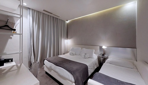 Design Triple Room