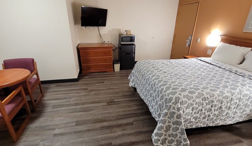 Deluxe Room (Smoking)