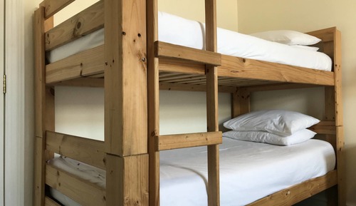 Family Room - En-Suite (9)