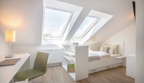 Studio, 1 Twin Bed