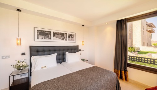 Superior Double Room (Parking)