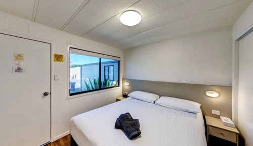 1 Bedroom, Fully Air Conditioned Terrace Apartment Cabin