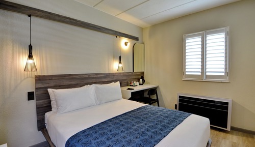 Double Room (Non smoking)