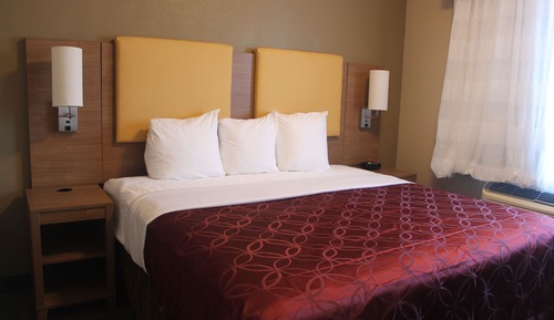 Room, 1 King Bed, Non Smoking