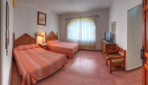 Standard Quadruple Room