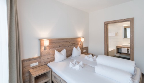 Apartment, 1 Bedroom, Balcony, Mountain View (Top 2)